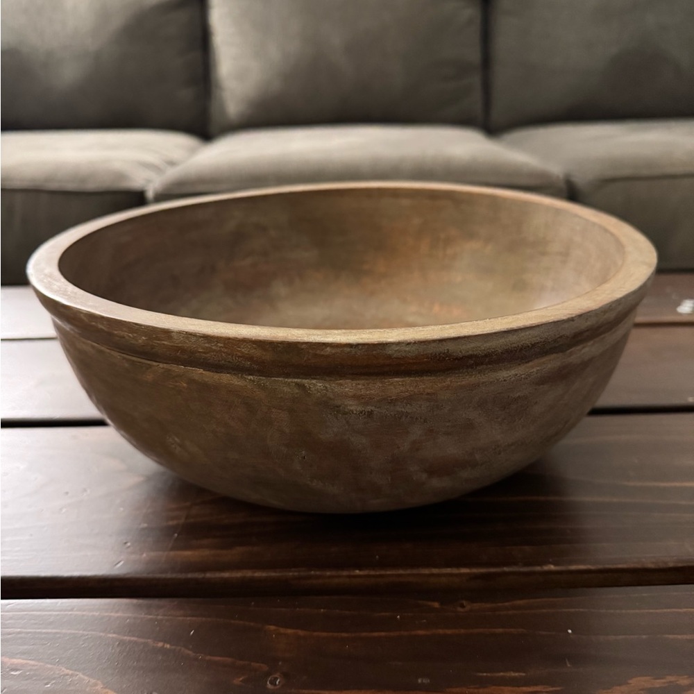 Threshold antique wooden bowl, like new, with tags